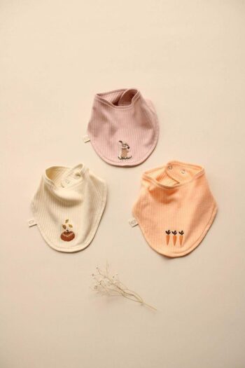 3-Piece Embroidered Scarf Bib Model 4