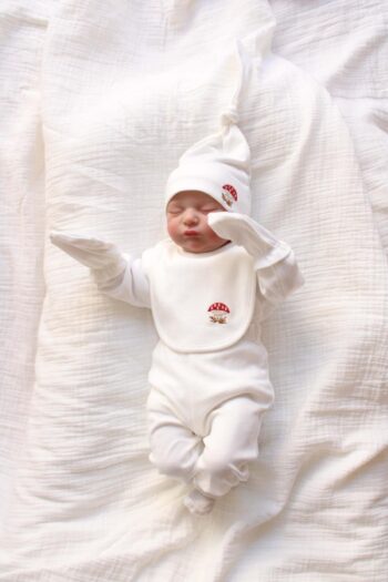 Embroidered Mantar 5-Piece Long Sleeve Newborn Set