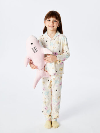 LCW Kids                                                                                         Ecru Shirt Collar Printed Girls' Pajama Set