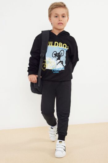 TRENDYOLKIDS Black Boys' Slogan Cotton Knit Top and Bottom Set TKDAW25AU00009