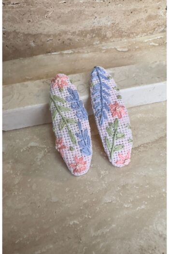 Kudra Floral Pattern Embroidered Snap Hairpin