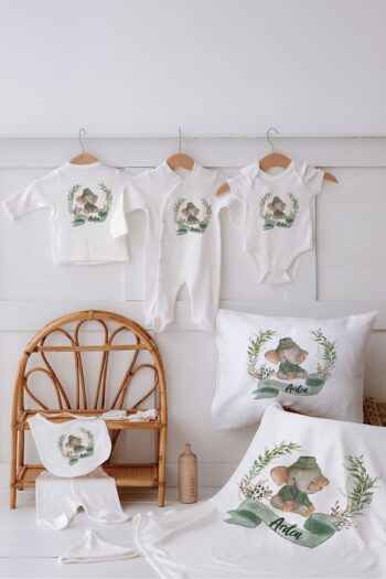 Lilabio 100% Organic Personalized Hospital Exit Gift Set - 10 Pieces Elephant