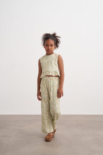 Self-Woven Floral Set
