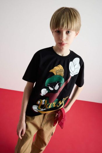 Boys' Looney Tunes Crew Neck Short Sleeve T-Shirt