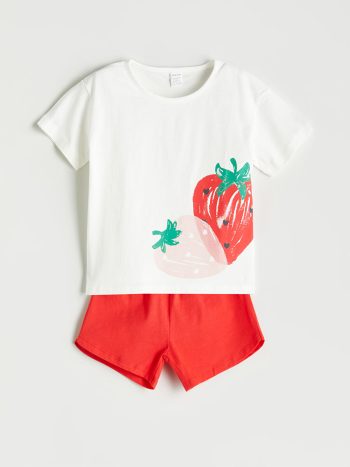 LCW Baby  Off-White Strawberry Printed Girl's Baby T-Shirt and Shorts Set (2 Pieces)