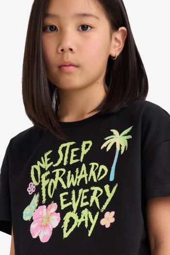 Girl's Printed Short Sleeve Crop T-Shirt with Crew Neck