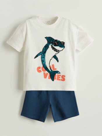 LCW Kids                                                                                         Ecru Printed Boy's T-shirt and Shorts Set 2-piece