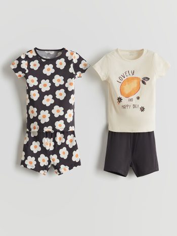 LCW Baby Bej Crew Neck Girls' Baby Pajama Set with Shorts - 2 Pieces