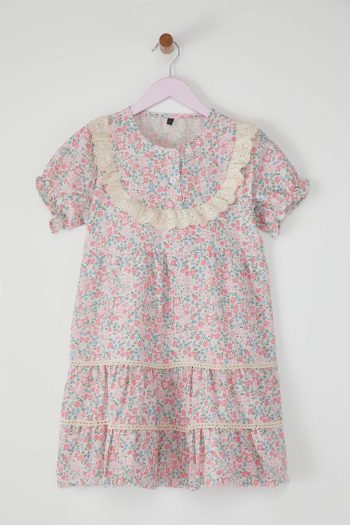TRENDYOLKIDS Multi-Colored Cotton Floral Embroidered Short Sleeve Mini Holiday Dress for Girls TKDSS25EL00024