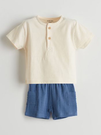 LCW Baby Cream Basic Boys' Baby T-Shirt and Shorts Set (2 Pieces)