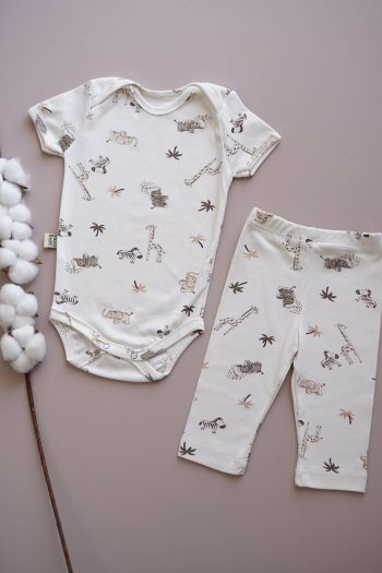 MELLS BABY Printed Short Sleeve Baby Bodysuit with Snap Pants Set