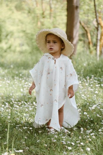 MELLS BABY 100% Organic Cotton Muslin Hooded Beach Poncho Towel for Kids and Infants