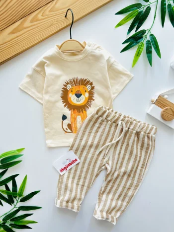 Aslan Figure Striped Muslin Fabric 2-Piece Set