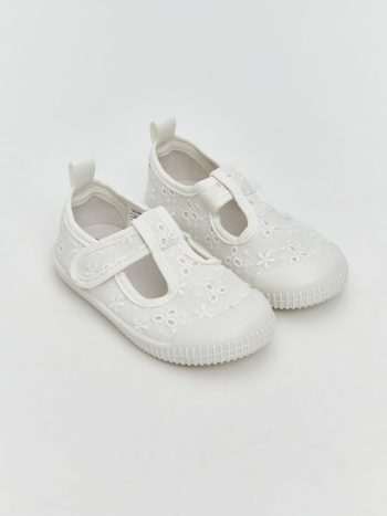 LCW STEPS                                                                                        White Velcro First Steps Shoes for Baby Girls