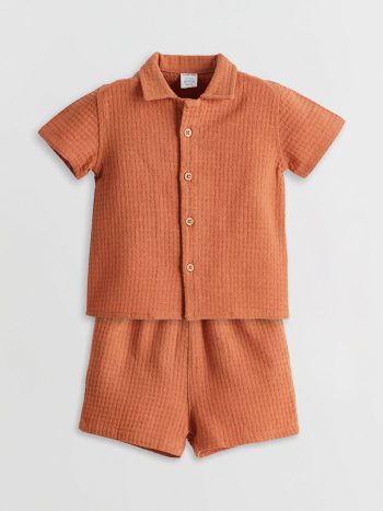 LCW Baby Orange Short Sleeve Basic Baby Boy Shirt and Shorts 2-Piece Set