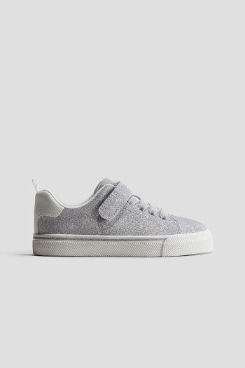 Casual Sports Shoes