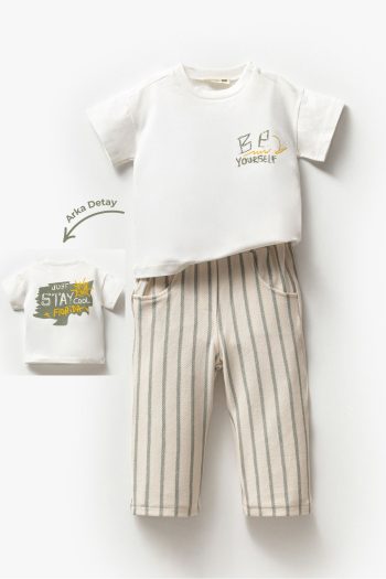 Jikko Baby Boys' Summer 2-Piece Set with Back Print Detail T-Shirt and Striped Pants 3616