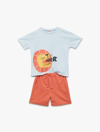 Boys' Cotton Graphic Lion Print Detailed T-Shirt and Shorts Set