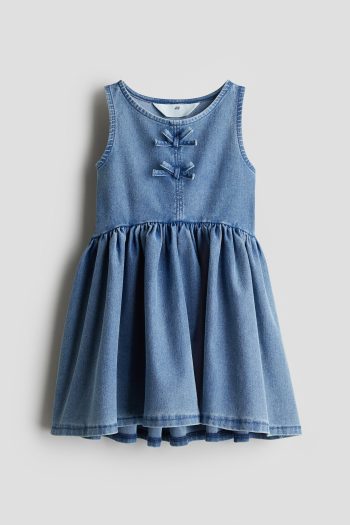 Dress with Cat Appearance