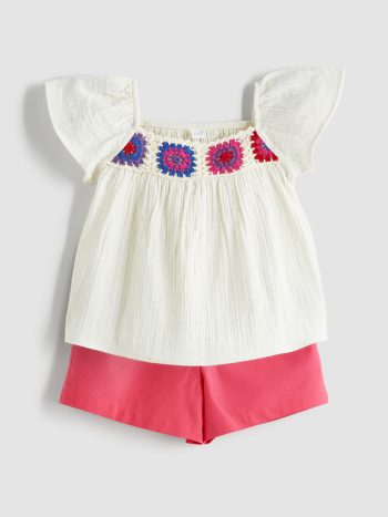 LCW Kids   Off-White Floral Embroidered Girl's Blouse and Shorts Skirt Set (2 Pieces)