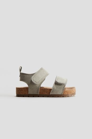 Sandal