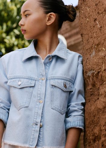 SEAMLESS DENIM COAT