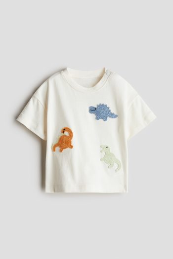 T-SHIRT WITH APPLIQUE