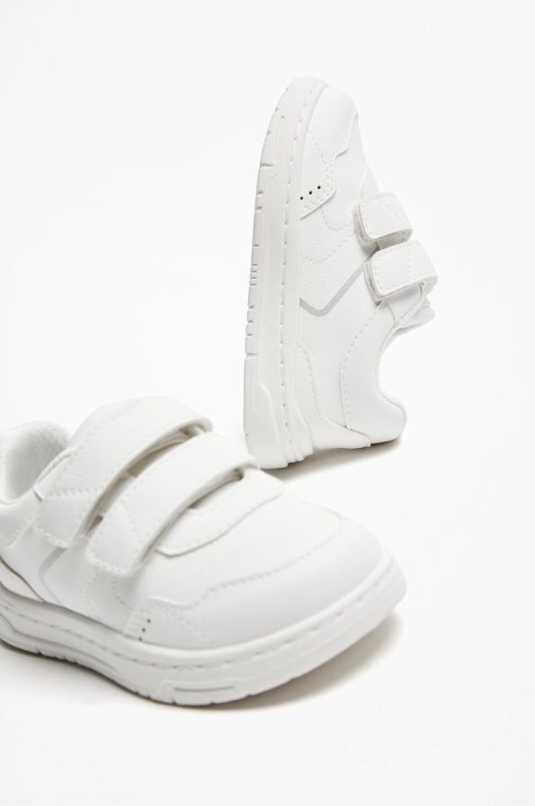 Comfortable Sports Shoes