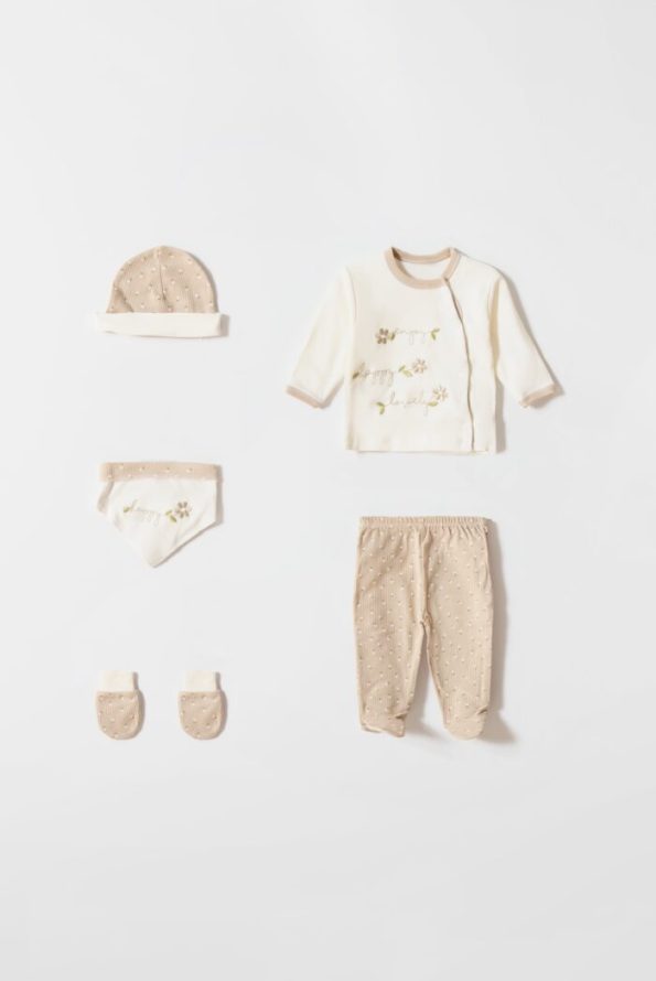 Daisy Print Newborn 5-Piece Bodysuit Set