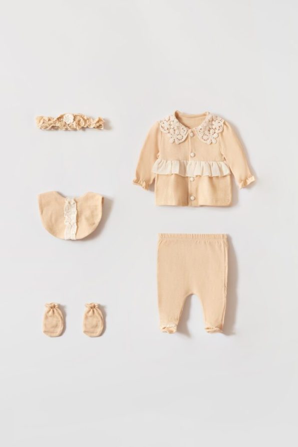 Textured Fabric Bandana 5-Piece Newborn Outfit Set