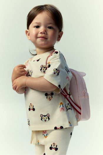 H&M Printed Pattern T-Shirt