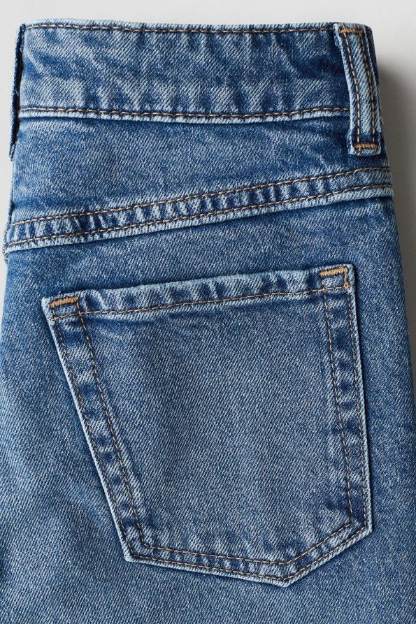 H&M Relaxed Fit Jeans