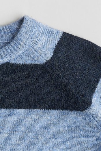 H&M Raglan Sleeve Sweater