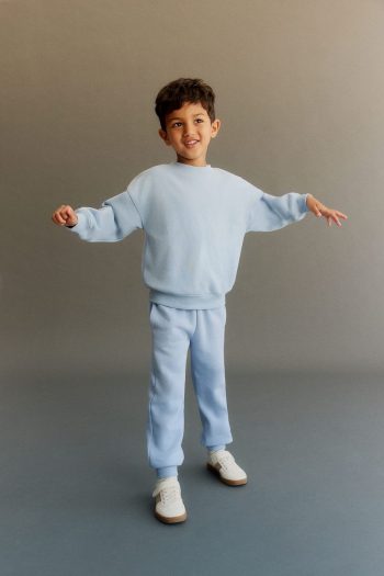 H&M Oversized Crew Neck Sweatshirt