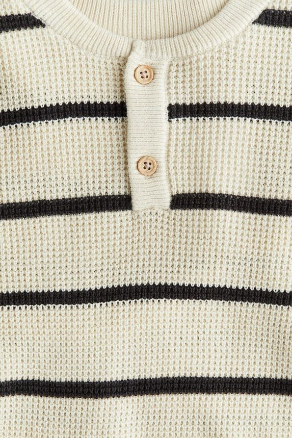 H&M Honeycomb Knit Crew Neck Sweater