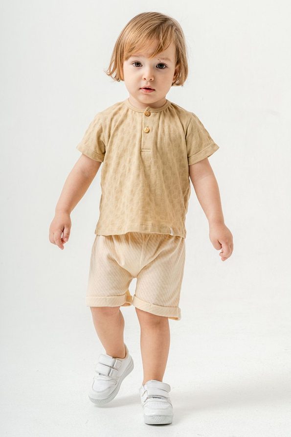 Trendy Cream Cotton Two-Piece Set with Shorts for Babies and Kids