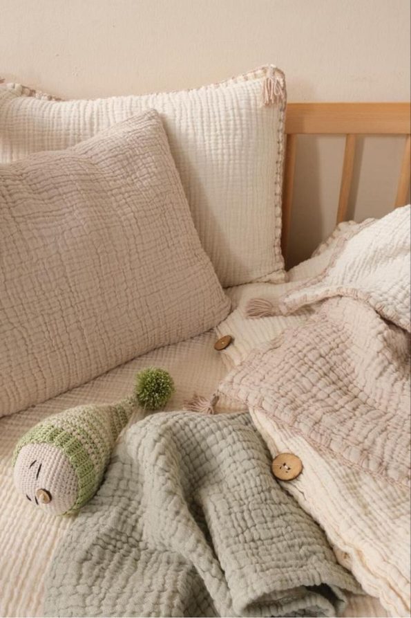 Yasemin Home Muslin Crib Bedding Set