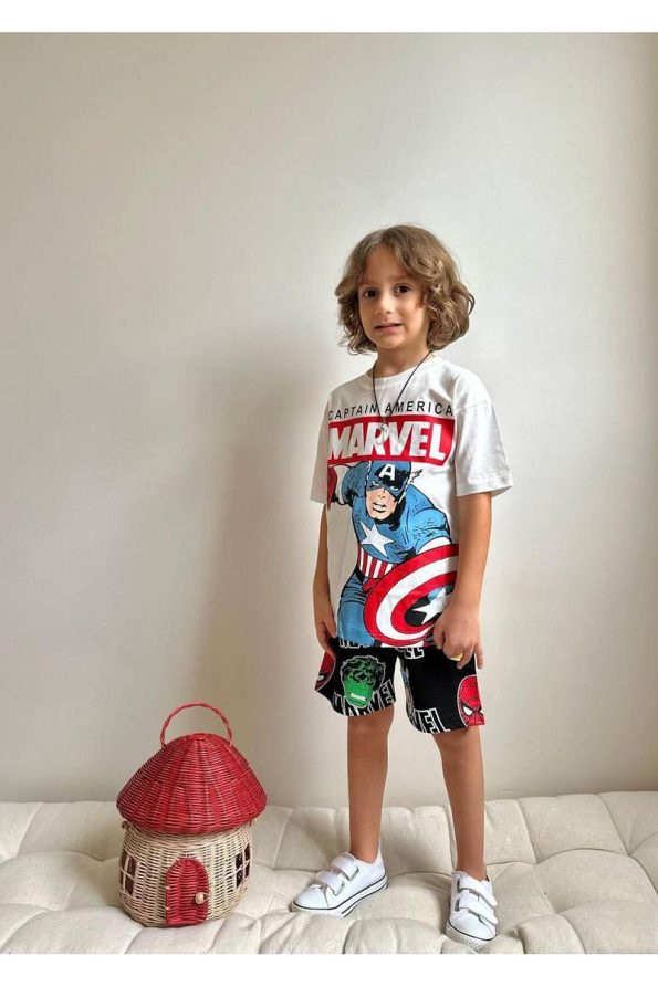 Yigit Boutique Marvel Printed Boys' Shorts Set