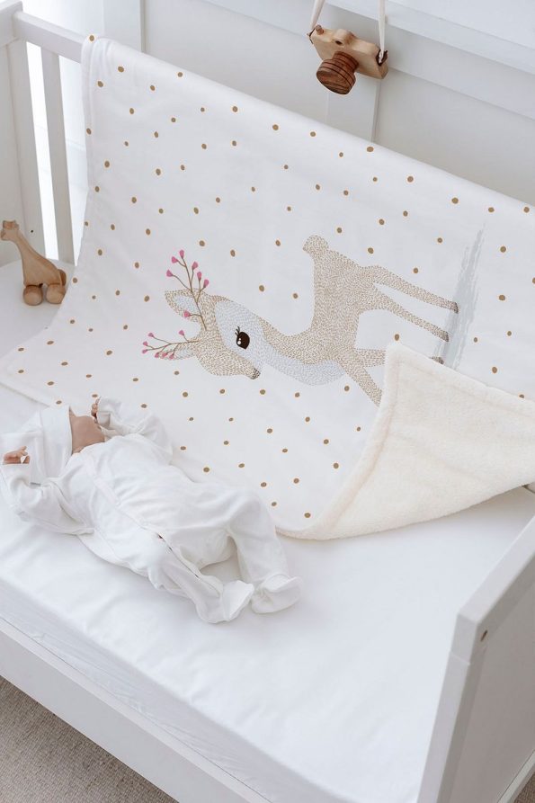 Tuğba Swan Plush Reversible Blanket - Floral Antler Deer