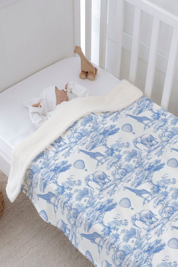 Tuğba Swan Plush Double-Sided Blanket - Blue Toile De Jouy