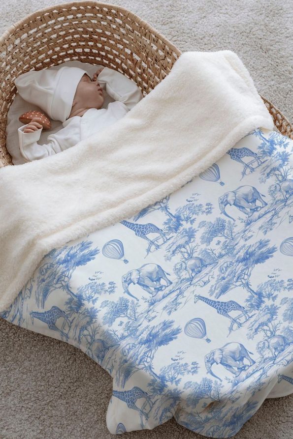 Tuğba Swan Plush Double-Sided Blanket - Blue Toile De Jouy