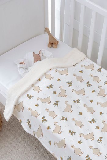 Tuğba Swans Plush Reversible Blanket - Bohemian Duck