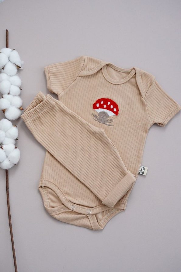MELLS BABY Mushroom Embroidered Short Sleeve Baby Bodysuit and Snap Pants Set