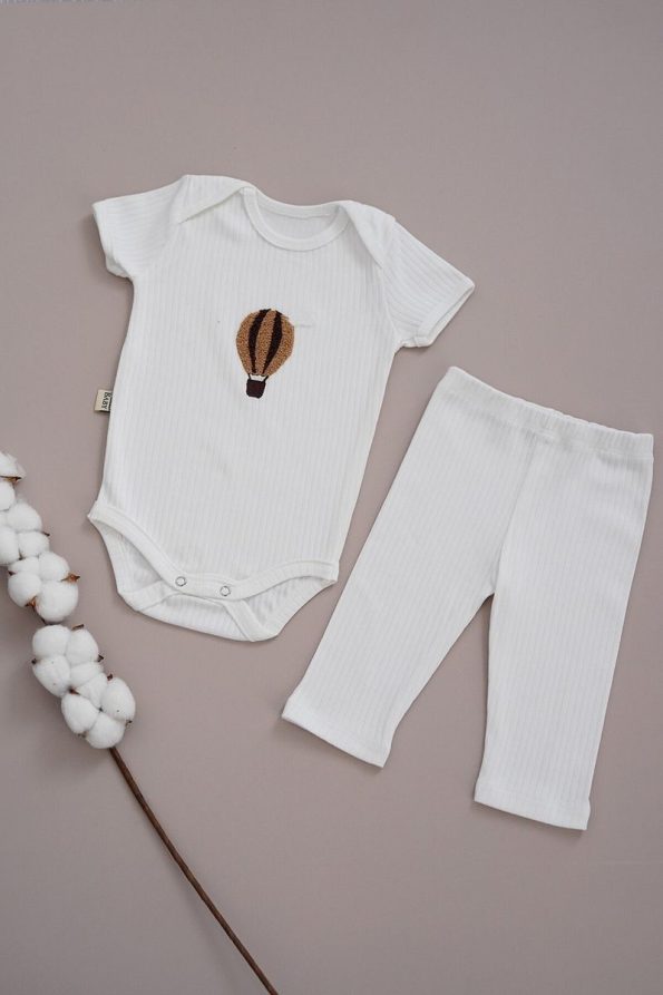 MELLS BABY Balloon Embroidered Short Sleeve Baby Bodysuit and Snap Leggings Set