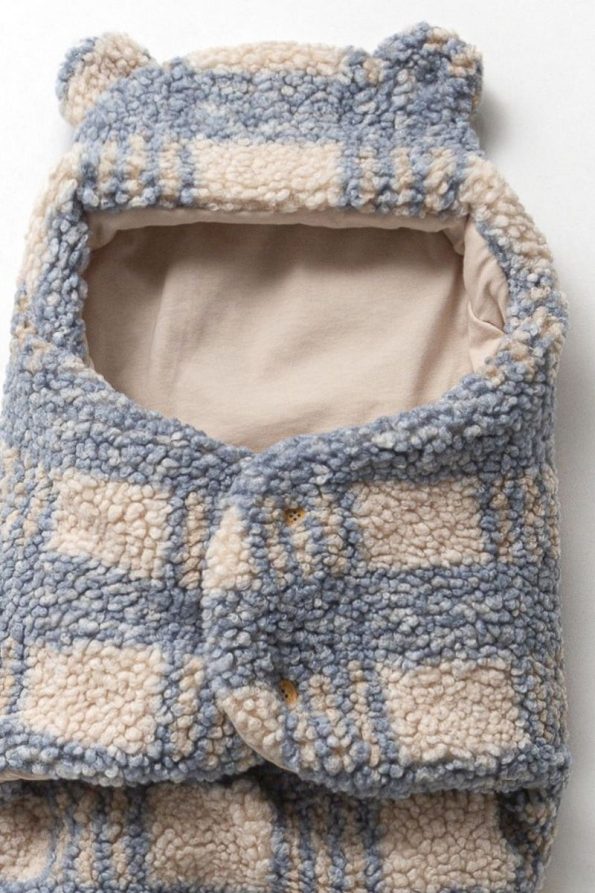 Cassiope Ear Hooded Checkered Sleeping Bag for Boys