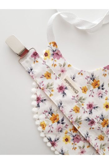 ilkimbebe Baby Bib and Pacifier Clip Set