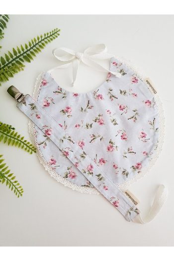 ilkimbebe Baby Bib and Pacifier Clip Set