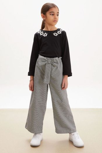 Cansın Mini Black Blouse with Lace Detail and Bow Pants Set