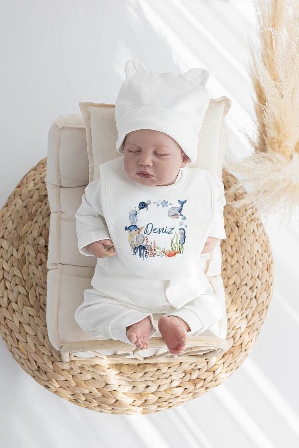 Lilabio 100% Organic Personalized 10-Piece Hospital Outfit Sea Creatures