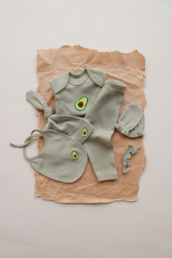 OhlalaKoala Avocado Embroidered 5-Piece Short Sleeve Newborn Set